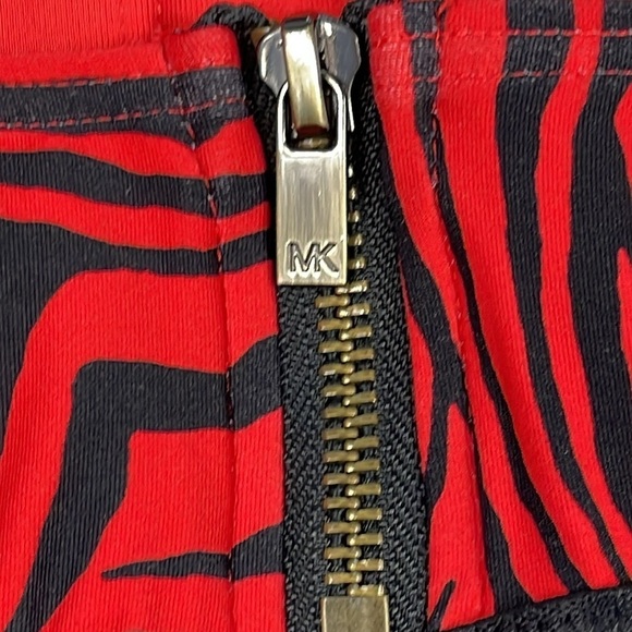 New MICHAEL Michael Kors Zebra Zip Back Bandeau Swim Bikini Top Red Black XS - Picture 9 of 11